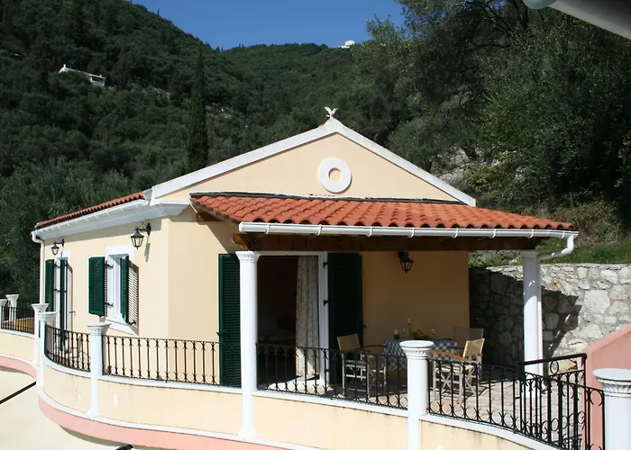 Frosso Bay